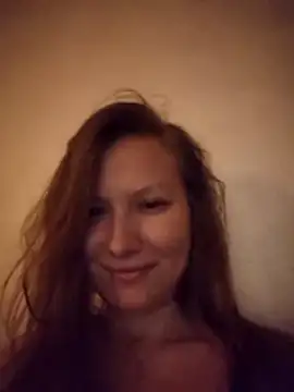 August Shine online show from March 30, 2026, 7:15 pm