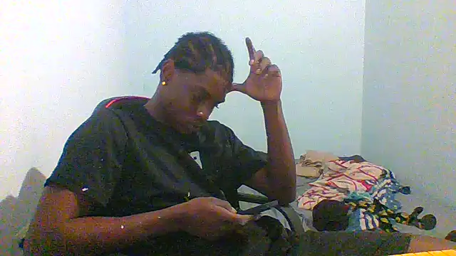 Snapshot of charles_king chatting on August 8, 2026, 12:06 am charles king online show from August 8, 2026, 12:06 am
