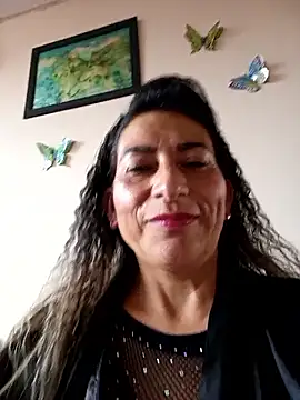 Lucia Rios online show from April 22, 2026, 10:27 pm