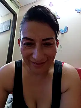 Snapshot of Lucia_Rios chatting on March 3, 2026, 11:12 pm Lucia Rios online show from March 3, 2026, 11:12 pm