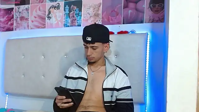 golden raiden 12 online show from April 10, 2026, 2:02 pm