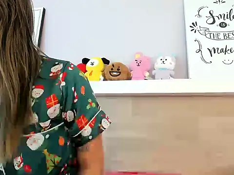 EmmaSanchez  online show from April 5, 2026, 8:15 pm