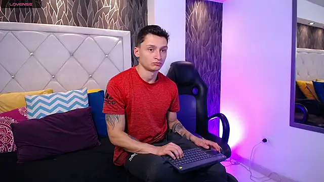 DIEGO JONES online show from March 10, 2026, 12:53 pm