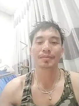 traiwe06 online show from June 28, 2026, 12:44 pm