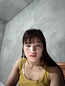 Lilinn  online show from March 20, 2026, 10:55 pm