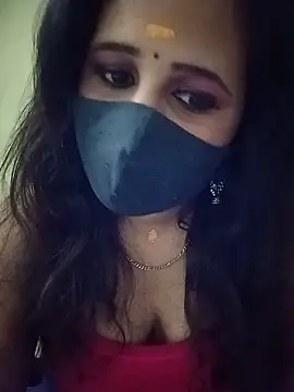 Snapshot of Tamil_Rani- chatting on May 21, 2026, 8:17 pm Tamil Rani- online show from May 21, 2026, 8:17 pm