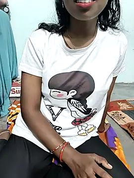 Samira-Ansari online show from March 10, 2026, 9:57 am