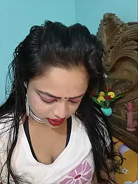 Beauty-3 online show from May 27, 2026, 4:14 pm