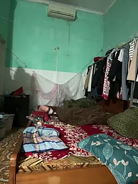 Snapshot of Toni-le chatting on March 2, 2026, 7:26 am Toni-le online show from March 2, 2026, 7:26 am