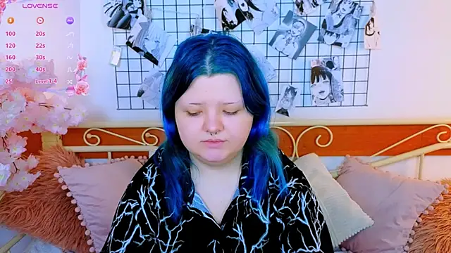 Lunaar  online show from July 6, 2026, 5:14 am