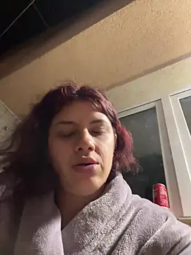 MommySexxy23 online show from April 4, 2026, 7:42 pm