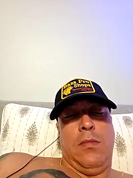 Snapshot of DoggiiDick chatting on March 2, 2026, 4:13 am DoggiiDick online show from March 2, 2026, 4:13 am