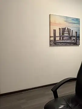 VelvetChloe online show from April 17, 2026, 11:24 am