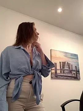 VelvetChloe online show from April 9, 2026, 11:16 am