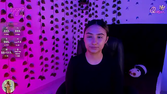 charlotte keyss online show from March 11, 2026, 1:27 pm