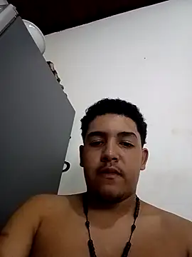 simonxxxlbear online show from March 2, 2026, 4:02 am