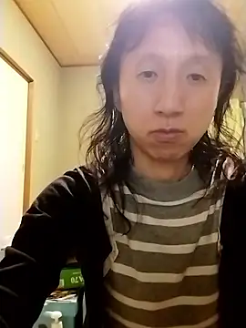 mako7612 online show from May 6, 2026, 1:04 pm