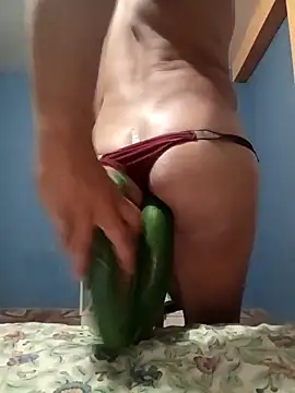 Snapshot of putsofioficial chatting on March 4, 2026, 11:45 pm putsofioficial online show from March 4, 2026, 11:45 pm