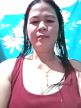 sweet lyn2025 online show from April 9, 2026, 1:40 am