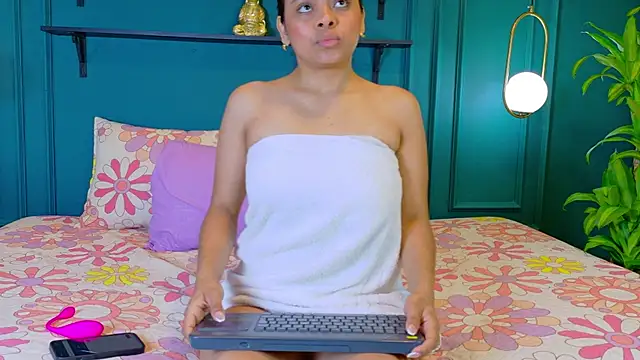 AbbyBelucci online show from March 12, 2026, 1:11 am