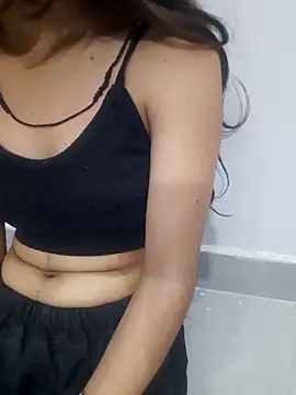 Tanu688 online show from April 19, 2026, 6:43 pm