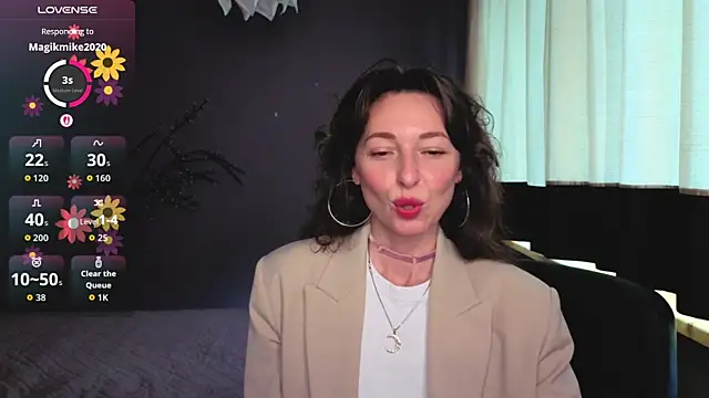 Snapshot of Kate_Millersi chatting on May 11, 2026, 11:44 am Kate Millersi online show from May 11, 2026, 11:44 am