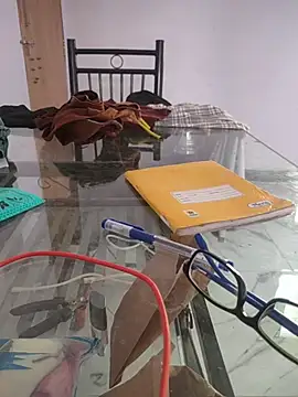 Snapshot of Tamillaxmi12 chatting on April 9, 2026, 9:04 am Tamillaxmi12 online show from April 9, 2026, 9:04 am