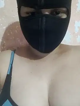 Snapshot of Tamillaxmi12 chatting on March 28, 2026, 12:00 am Tamillaxmi12 online show from March 28, 2026, 12:00 am