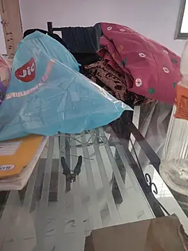 Snapshot of Tamillaxmi12 chatting on March 27, 2026, 9:32 am Tamillaxmi12 online show from March 27, 2026, 9:32 am