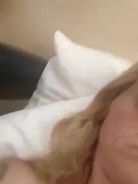 toxicbish online show from April 9, 2026, 11:16 am