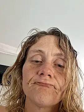 toxicbish online show from March 26, 2026, 4:55 am