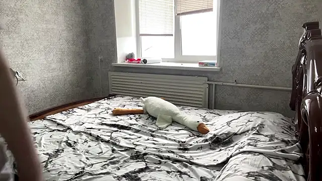 TecnaSanzz online show from March 22, 2026, 6:48 am