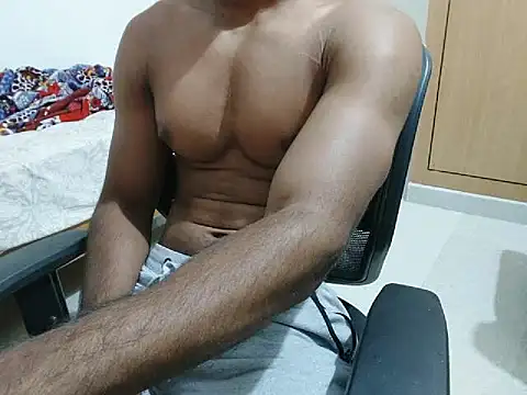 Snapshot of kratosTheHunk chatting on May 7, 2026, 8:28 am kratosTheHunk online show from May 7, 2026, 8:28 am