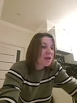 LaraHarper online show from March 25, 2026, 9:24 pm