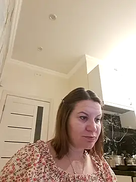 Snapshot of LaraHarper chatting on March 3, 2026, 11:01 pm LaraHarper online show from March 3, 2026, 11:01 pm