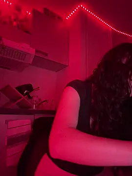 Claraaaaa06 online show from April 10, 2026, 6:59 pm