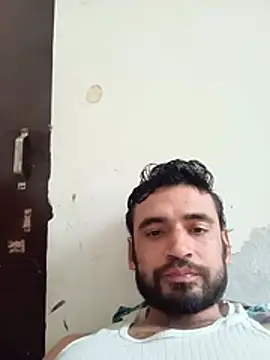 Snapshot of gauravsexy chatting on July 19, 2026, 8:45 am gauravsexy online show from July 19, 2026, 8:45 am