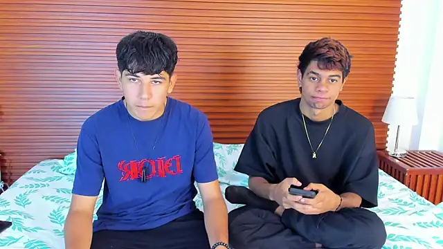 peakk twiinns online show from April 14, 2026, 11:26 am