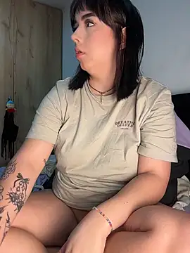 Encore Angel online show from April 15, 2026, 10:32 am