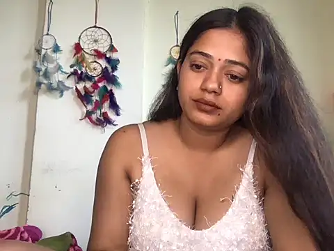 HoleyCoupon  online show from March 6, 2026, 10:54 am