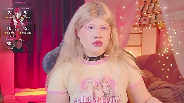 LilithNlsn online show from March 6, 2026, 8:42 am