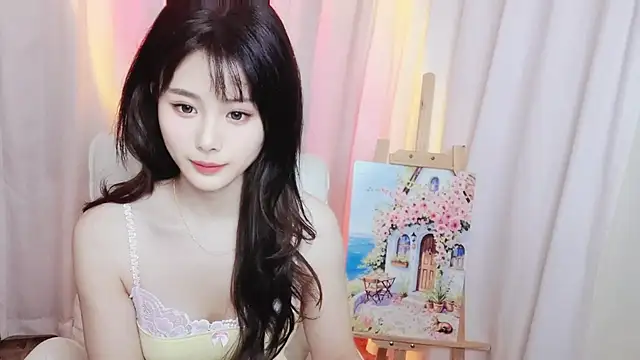 Mia 168 online show from April 14, 2026, 12:04 am