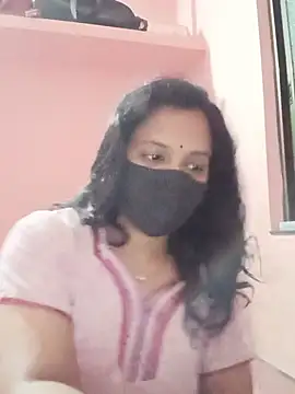 Snapshot of Miss-Dolly07 chatting on July 17, 2026, 4:37 pm Miss-Dolly07 online show from July 17, 2026, 4:37 pm