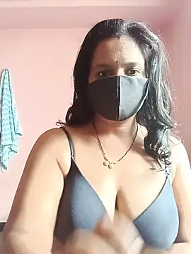Snapshot of Miss-Dolly07 chatting on July 28, 2026, 5:04 am Miss-Dolly07 online show from July 28, 2026, 5:04 am