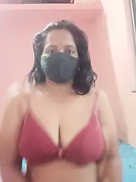 Snapshot of Miss-Dolly07 chatting on July 2, 2026, 12:44 pm Miss-Dolly07 online show from July 2, 2026, 12:44 pm