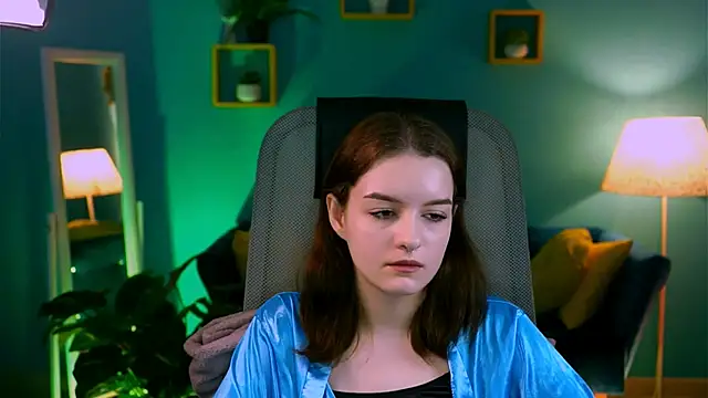 KellieBanshe online show from April 1, 2026, 4:14 am