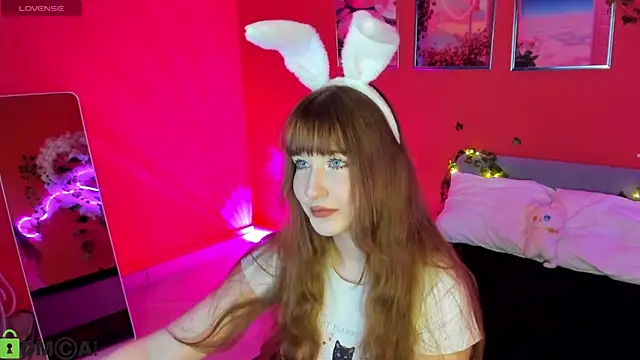 Snapshot of moonlight__67 chatting on April 16, 2026, 11:44 am moonlight 67 online show from April 16, 2026, 11:44 am