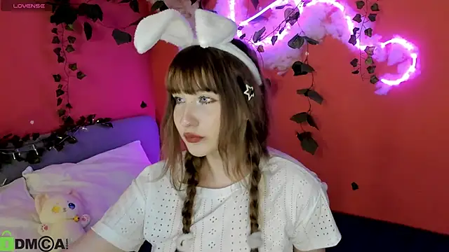 Snapshot of moonlight__67 chatting on April 15, 2026, 11:27 am moonlight 67 online show from April 15, 2026, 11:27 am