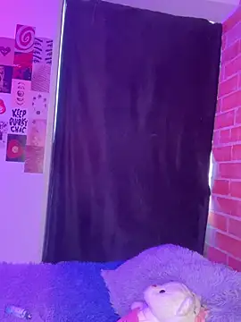 Babel Raven online show from March 25, 2026, 2:27 pm