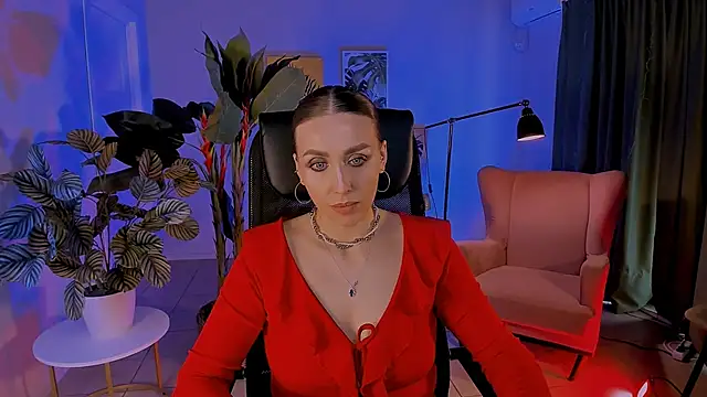 Snapshot of MonicaRiley chatting on June 2, 2026, 3:23 pm MonicaRiley online show from June 2, 2026, 3:23 pm